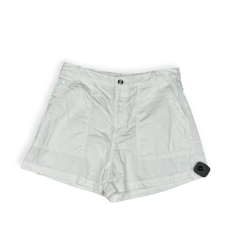 White Shorts Universal Thread, Size 10