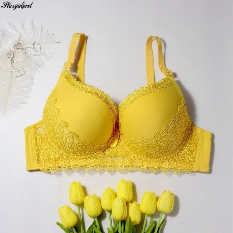 Plusgalpret Plus Size Women Big Cup Bra 38D 40D 42D 44D 46D 48D Lact Trim Embroidered Bras Three Hook and Eyes Femme Lingerie