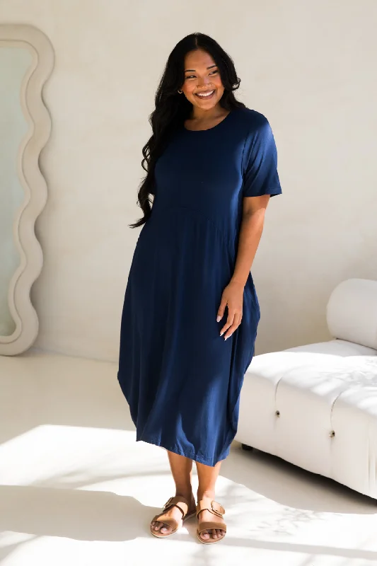 Short Sleeve Soho Dress in Navy