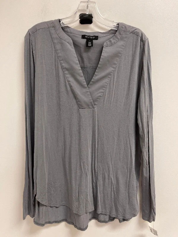 Top Long Sleeve By White House Black Market In Grey, Size: L