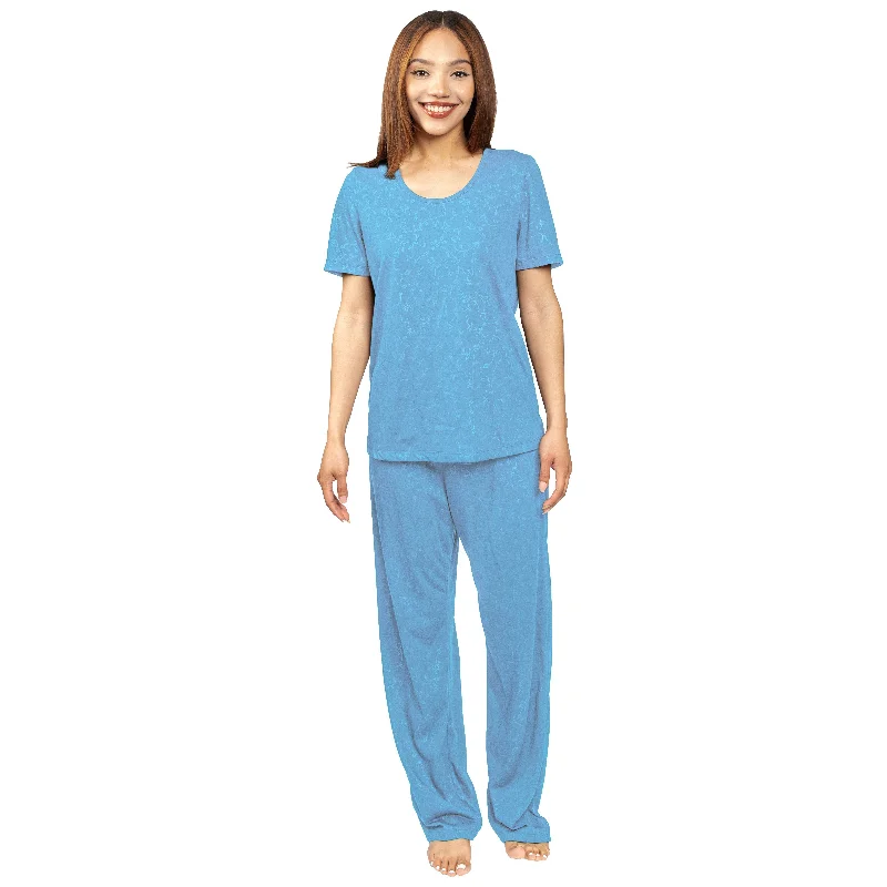 Women's Moisture Wicking Scoop Neck Pajama Set - Embossed Print